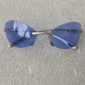 Y2K era sunglasses  - True vintage sunglasses from Y2K. Metal frame and blue glass. Very Euphoria vibes.