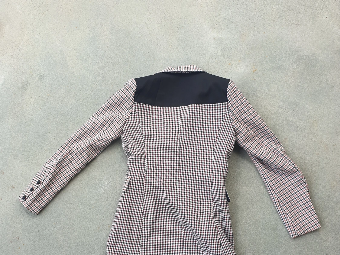 Two piece blazer skirt set, very classy - 91