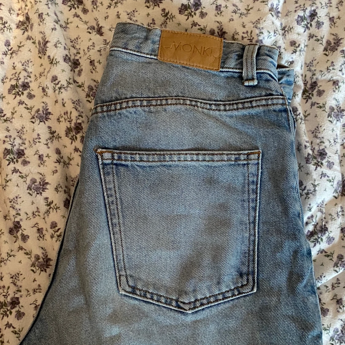 Monki jeans - 91