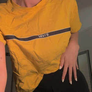 Levis tröja - snygg Levis tröja som tyvärr inte används längre 