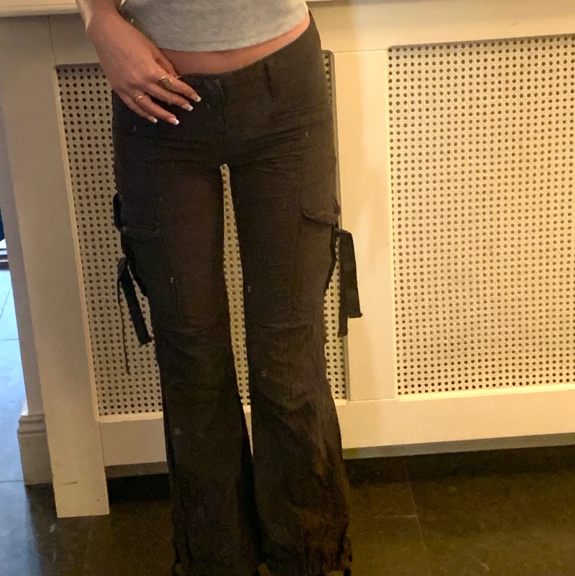 lågmidjade cargos
