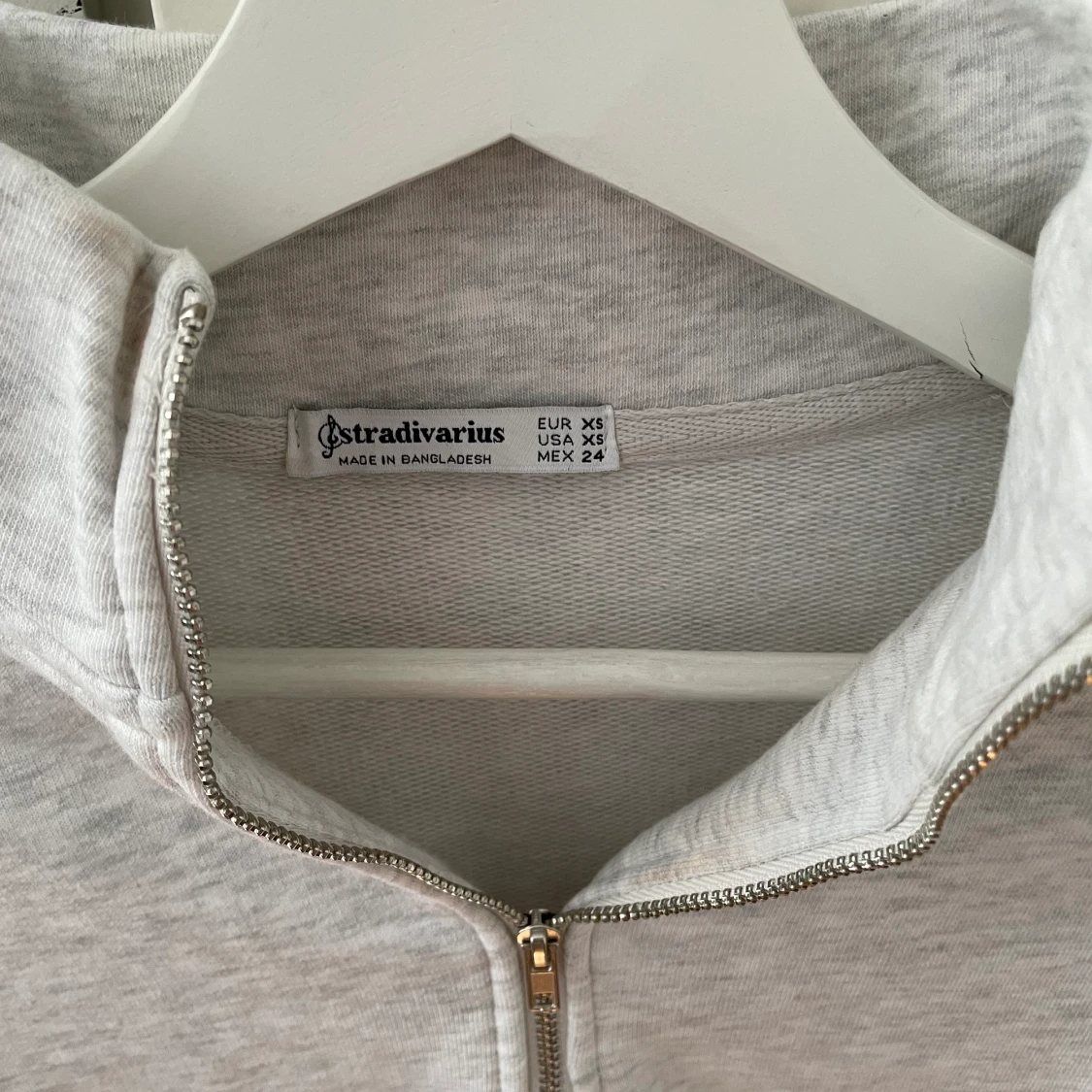 Grå half zip sweater - 90
