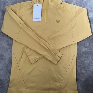 Ny träningstop  - Från Womens best 