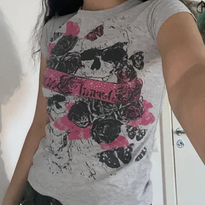 Baby tee - Snygg second hand t shirt!🤍