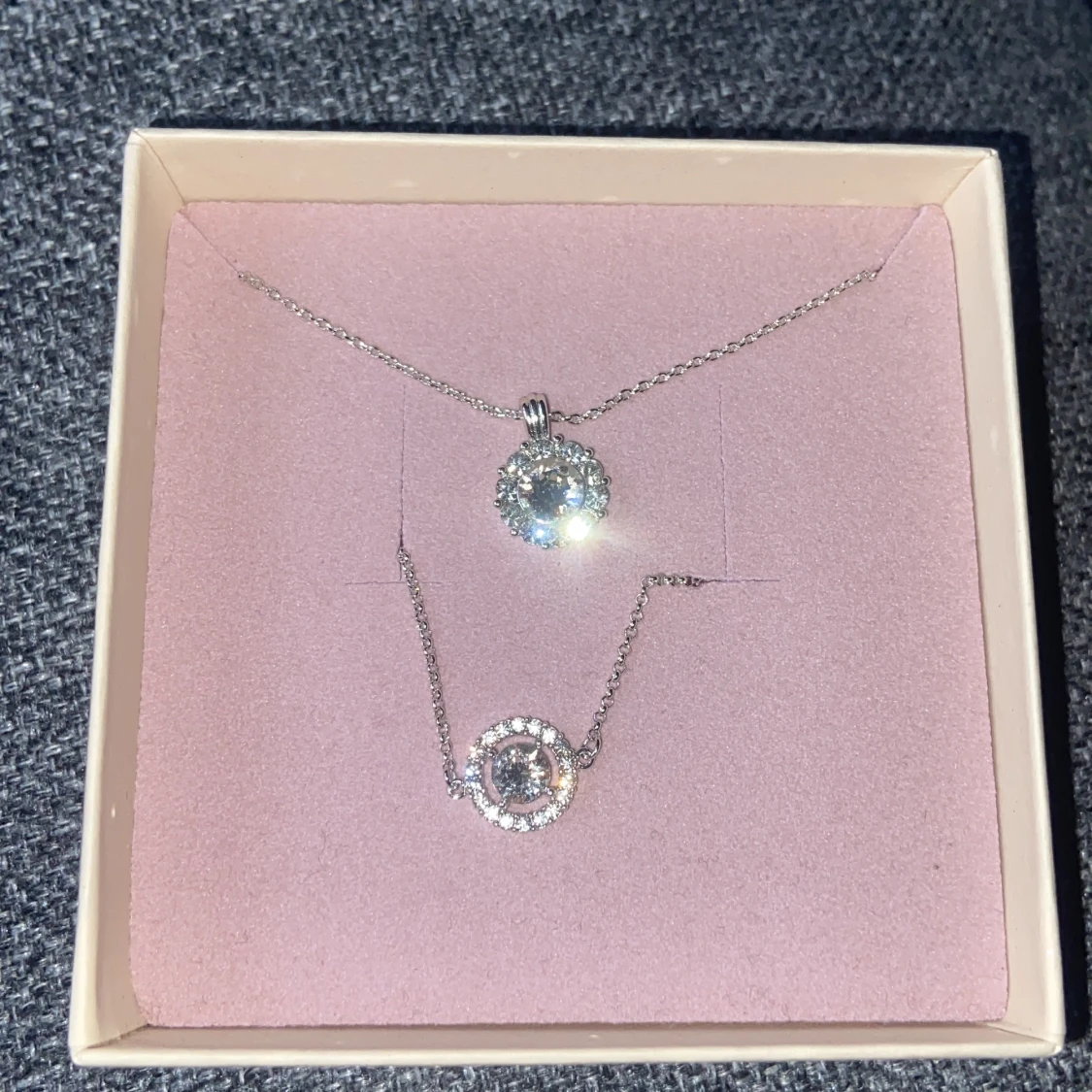 Lily and Rose halsband + armband