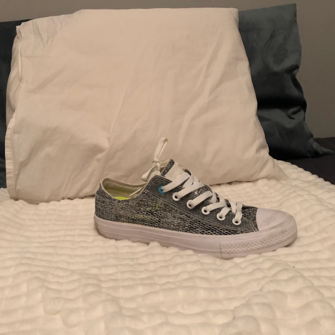 Converse lunarlon. Grått nät, sparsamt använda.  - 91