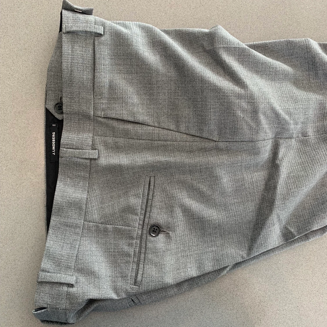 J. Lindeberg kostymbyxor - 90