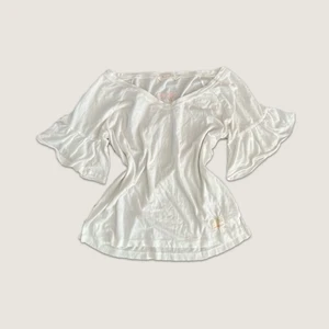 Odd Molly tröja - Finaste blusen från odd molly 🧸🤍🍄✧･ﾟ* väldigt fint skick! 🍓🫧 storlek S ♡ kontakta mig privat vid frågor & funderingar 💋 köparen står för frakt!