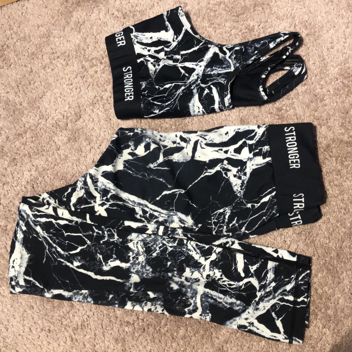 Stronger tights + Sport bh - 91