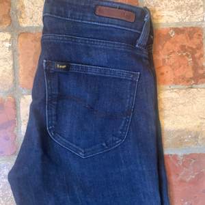 Lee jeans w26l31 i modellen scarlett