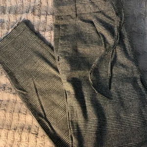 Rutiga byxor  - Köparen står för frakt 