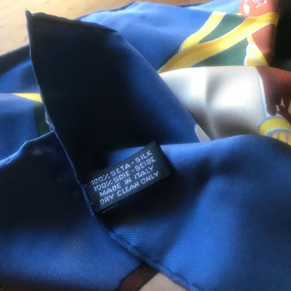 Äkta Celine Paris scarf i silke  - 90