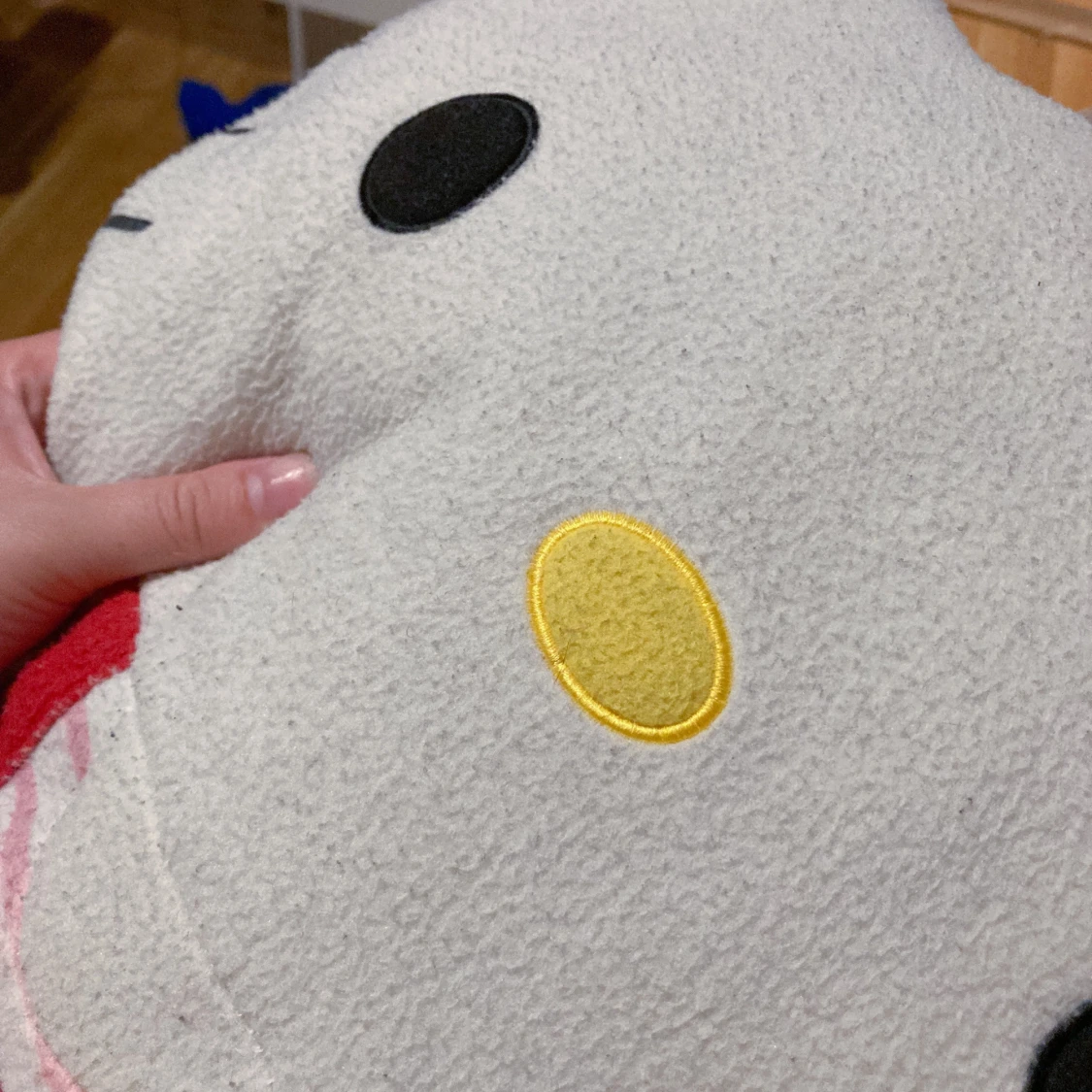 STOR hello Kitty plushie  - 90