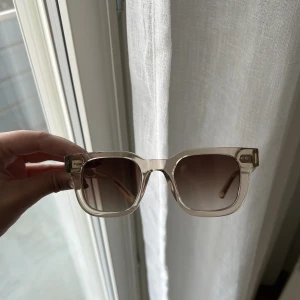 Chimi glasögon  - Knappt använda, passar ej mig! Väldigt bra skick