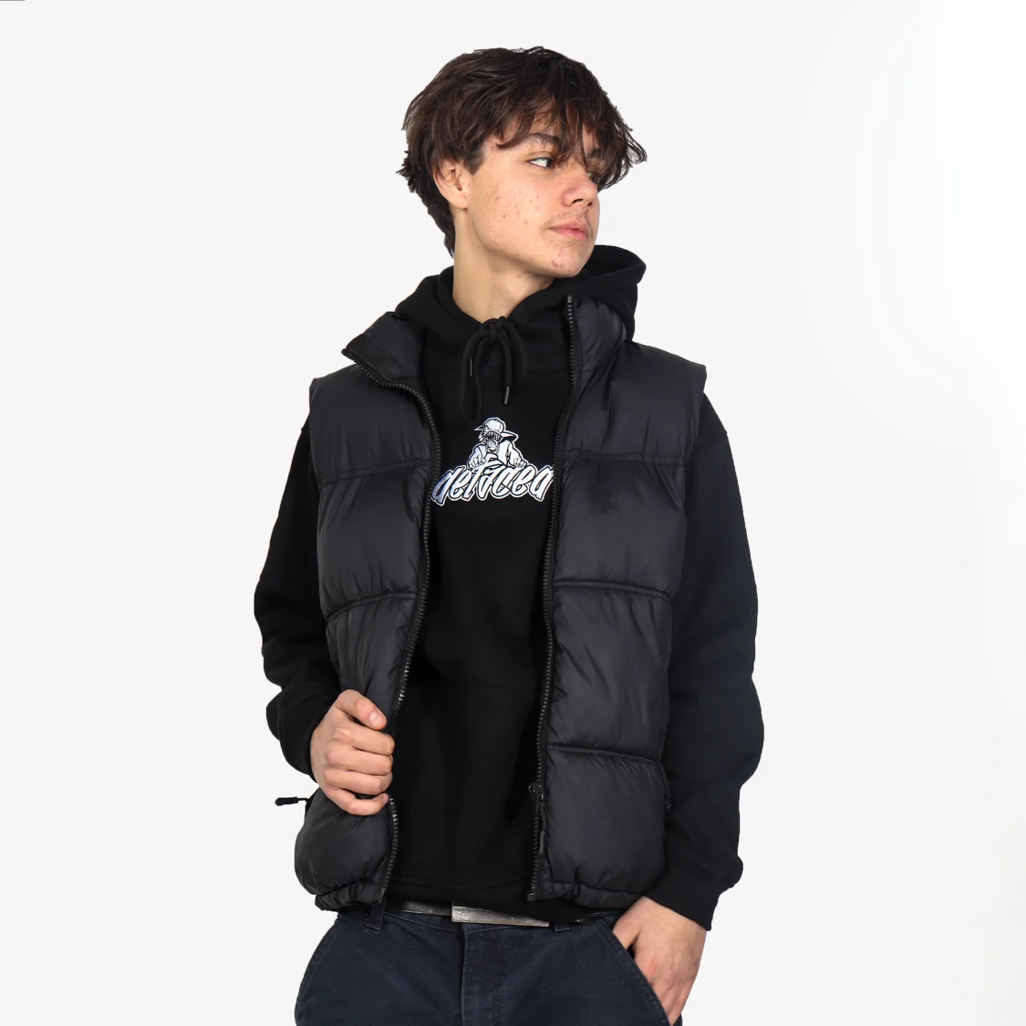 DEFACED hoodie helt ny!