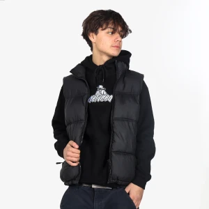 DEFACED hoodie helt ny! - helt ny defaced hoodie