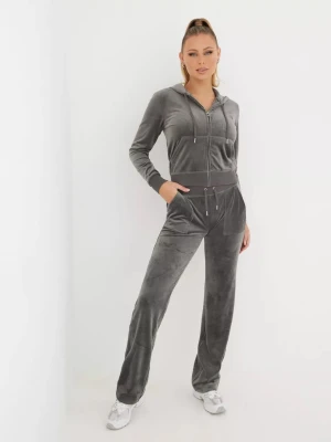 Juicy byxor top hat - Säljer juicy byxor i färgen top hat xs. Jag har inte använt mycket typ 4 gånger de är i bra skick! Tar byten i xxs. Säljer pga de va för stora. Pris kan diskuteras och kontakta om du har frågor elr vill ha fler bilder. Jag kan också tänkas mötas!