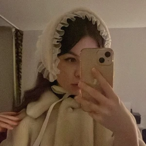 Sötaste öronmuffarna! 🤍🤍 - Sötaste fluffiga öron-muffarna från Slouchybear på Etsy.  I stort sett helt nya och handgjorda 💌