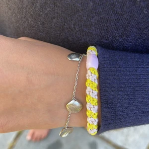 Ny precis 299, fint Skick 💗 - Edbalad armband!💗 super duper fin! Säljer för att den inte kommer så mycket till användning 