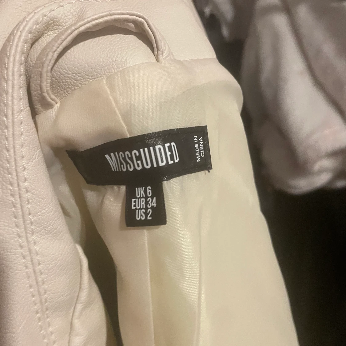 Oversize boyfriend bikerjacka - 90