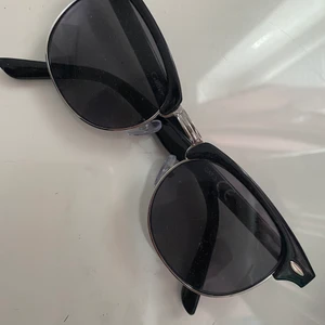 Solglasögon - Inte min smak