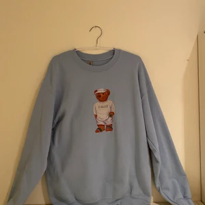 Fashion bear tröja  - Sweatshirt från fashionbear använd ett tag. Bra skick. 