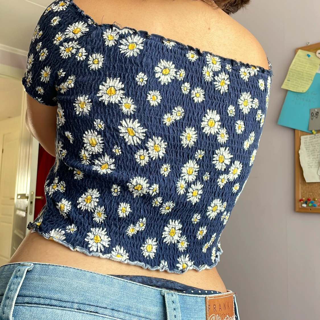 Off the shoulder crop top  - 91