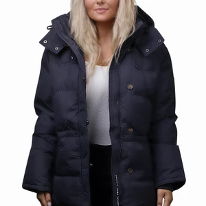 Boomerang jacka - Blå-svart boomerang jacka i storlek Small. Näst intill oanvänd och i fint skick! Priset går att disskutera 