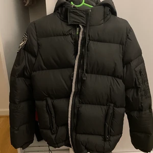Db dunjacka xs  - Använd en vinter