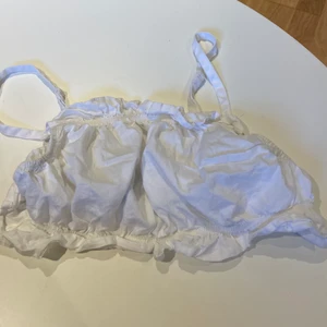 Tröja - Topp från hm! Köpt för 99kr TRYCK INTE PÅ KÖP DIREKT!