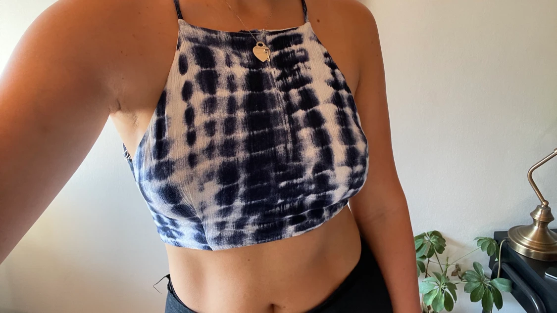 Tie-die topp med bar rygg 