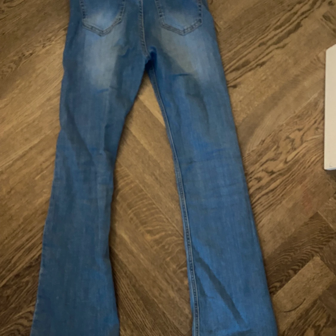 Utsvängda midrise jeans - 90