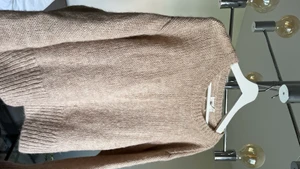 Stickad tröja  - Stickad tröja ifrån H&M i ull/alpacka!