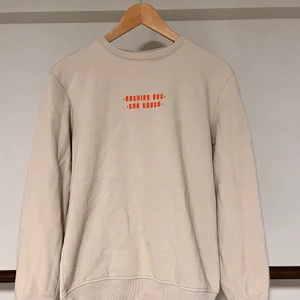 Zalando Sweatshirt size S - En skön tröja jag köpte från Zalando för ett år sedan. Feta detaljer - Bra skick