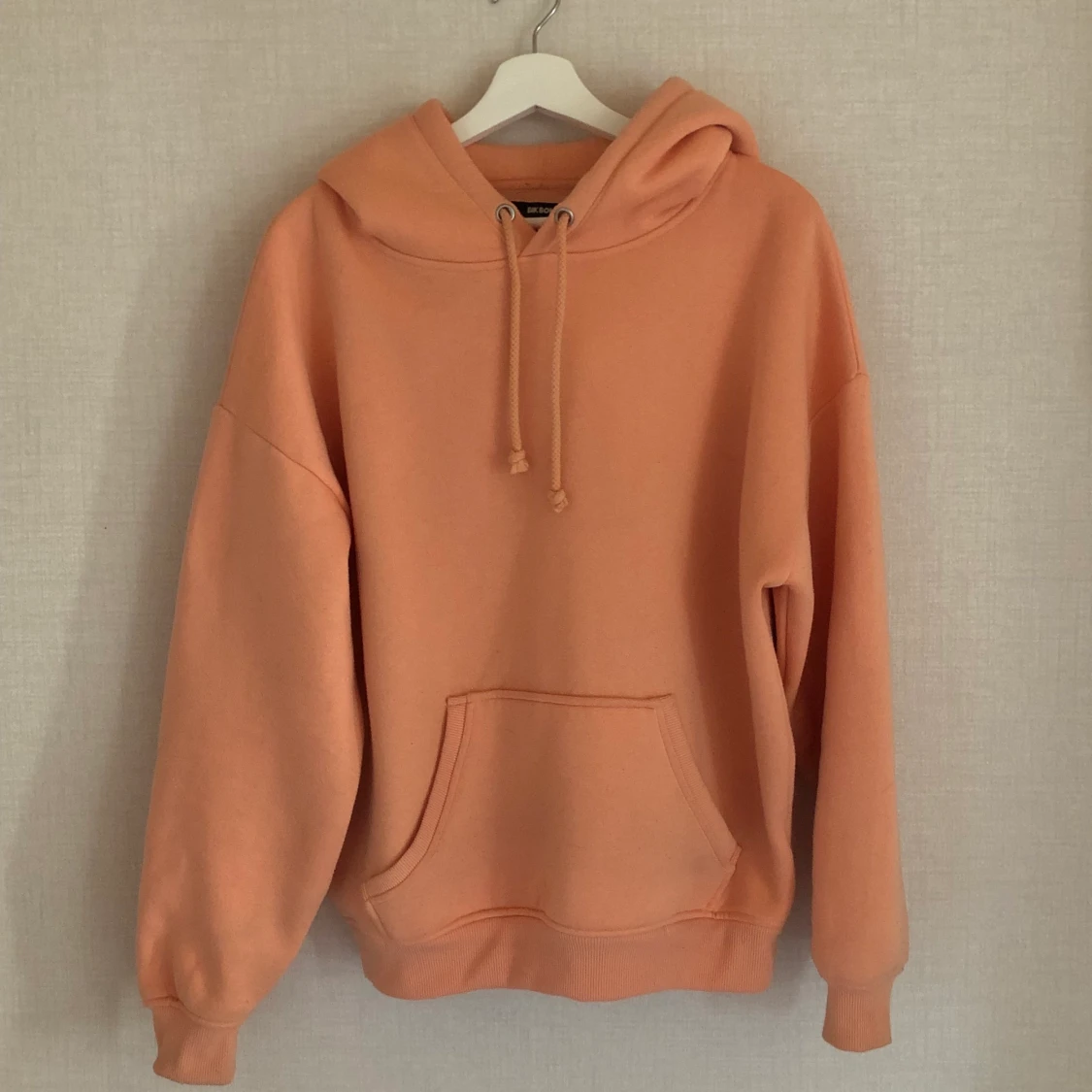 Orange bikbok hoodie