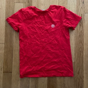 T-shirts från blandade märken - T-shirt som är oversize beroende på storlek men skulle säga M. 40 kr styck