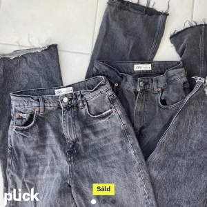 Zara Jeans!! - 2 par jeans från Zara  i storlek 34 båda paren, dem passar inte mej i midjan så därför säljer jag dem och har inga bilder på men dem är för långa för mej som är 169 cm. Man kan sy in dem eller vika in dem. Pris kan diskuteras!! Kan täka mej byta mot andra