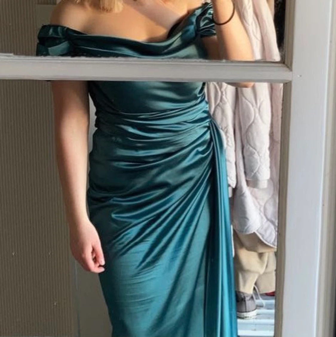 Grön långklänning storlek 42 - 90