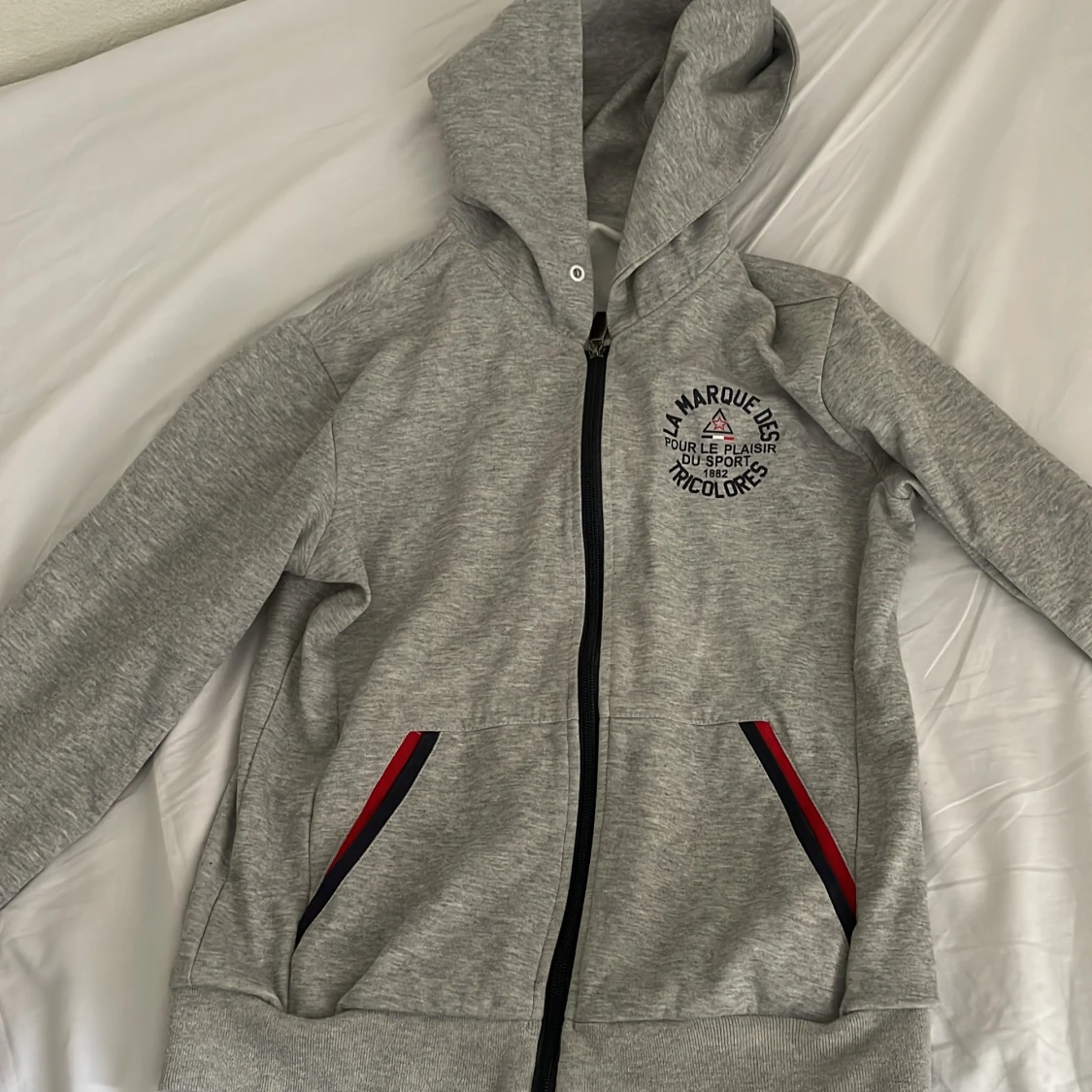 Grå kofta 12 år  - 90