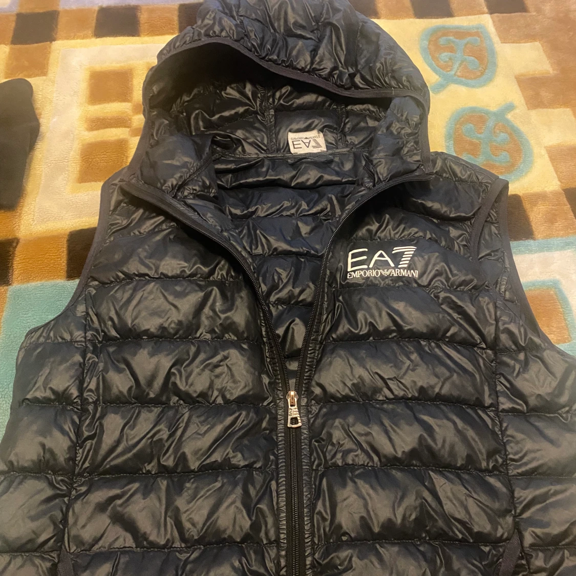 EA7 armani väst storlek-s