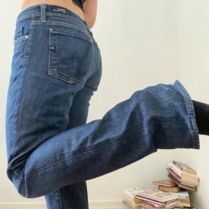 citizen of humanity jeans - såååå fina jeans från ett populär märke i 2000-talet! bootcut & lågmidjat modell. innerbenslängd: 85, midjemått: 82