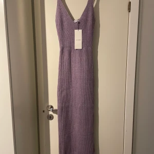 Adoore Slip Dress 40 - Adoore Slip Dress, helt ny med lappar. Storlek 40.  Nypris 1295:-