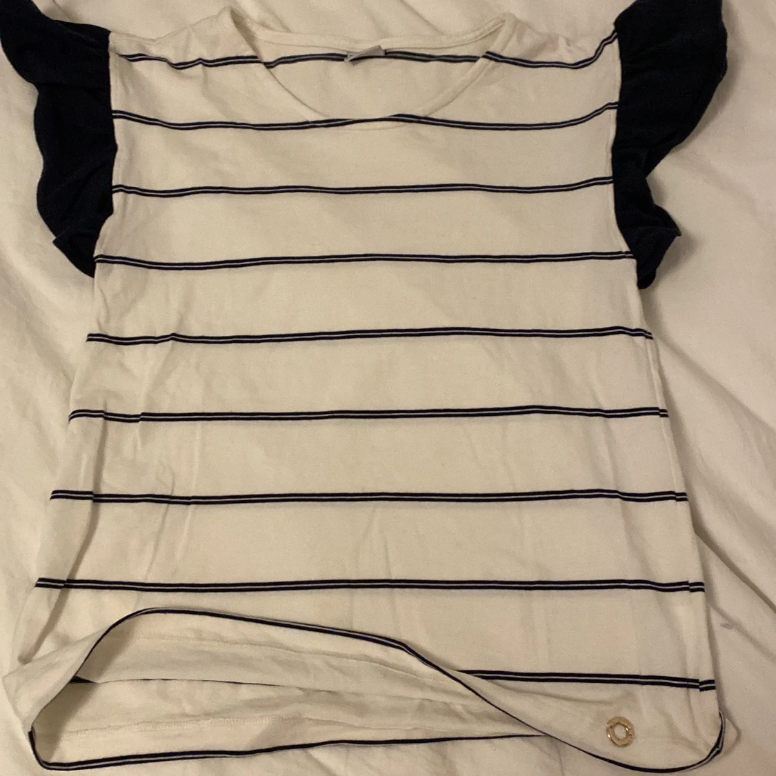 Stockholmsstil marin blå t shirt