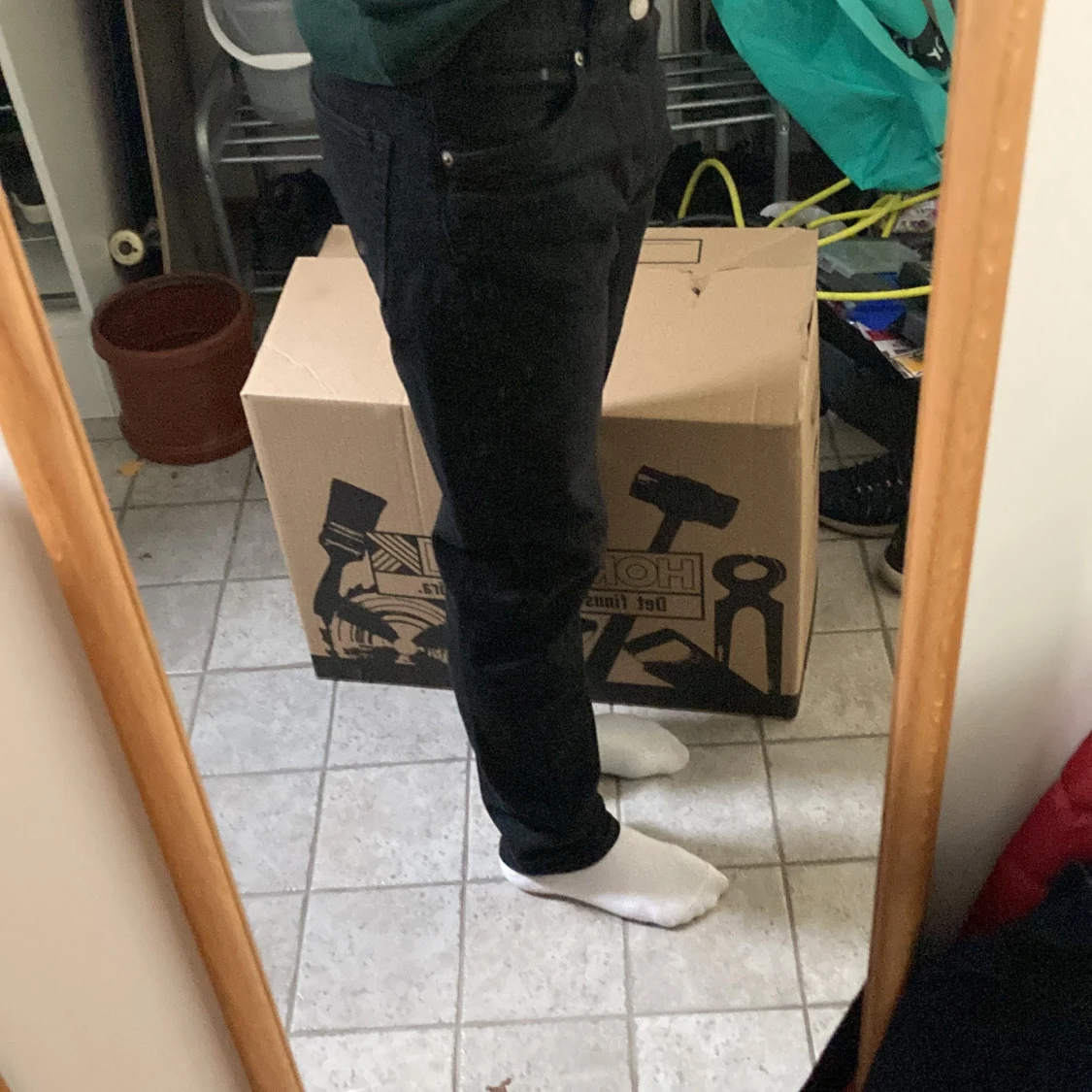 Weekday Easy svart w28 l30 - 90