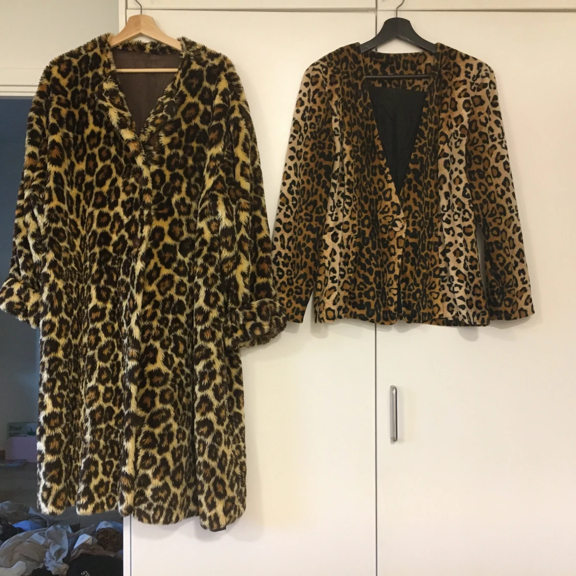 Fina höst kappor och en oanvänd kofta tröja till man