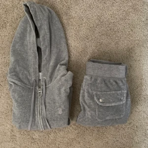 JUICY COUTURE BYXOR  - Såld 