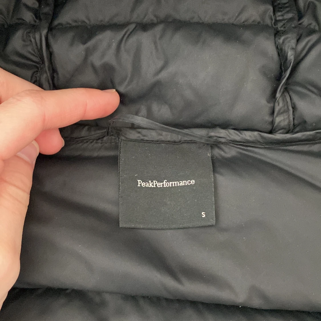 PeakPerformance jacka storlek S - 91