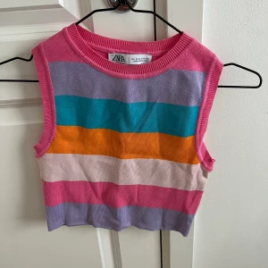 Zara randiga topp  - Använt 2 gånger. 