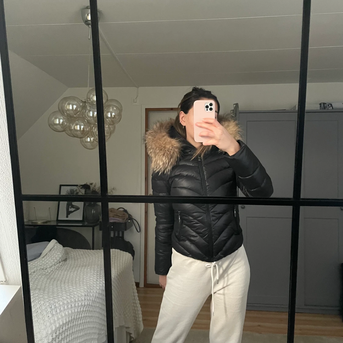 Jacka med pälskrage - 90