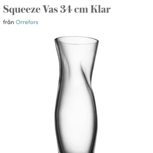 Orrefors  - 34 cm , ny i förpackningen.nypris 1800